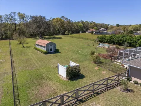 24477 NW 160th Avenue High Springs FL 32643