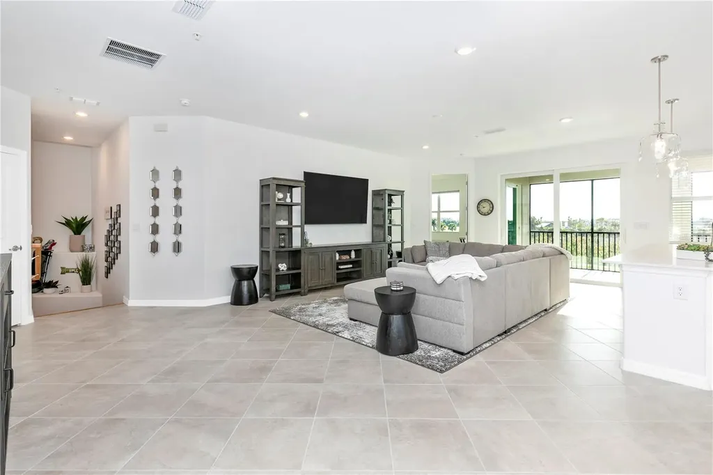 17560 Boracay Court Venice FL 34293