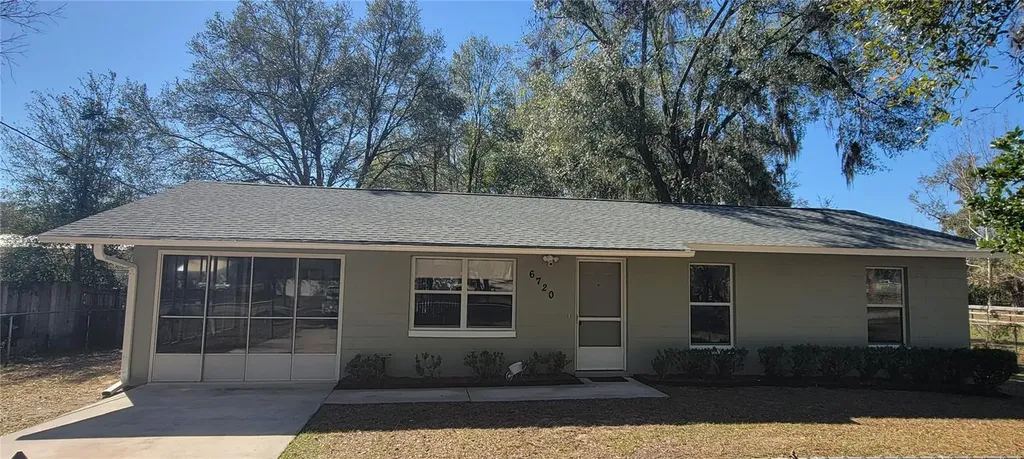 6720 SE 107th Street Belleview FL 34420