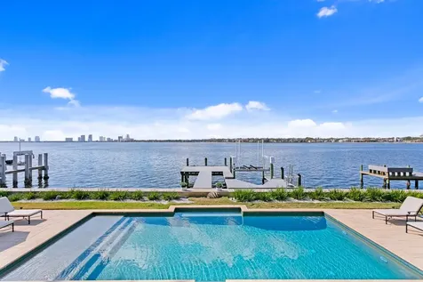 72 Adalia Avenue Tampa FL 33606