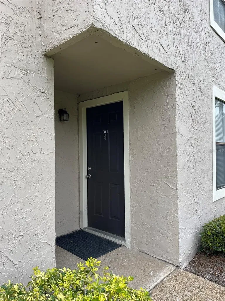 2923 Antique Oaks Circle Winter Park FL 32792
