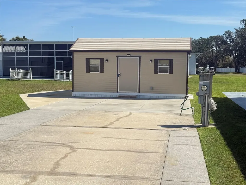 8933 Southshore Court Polk City FL 33868