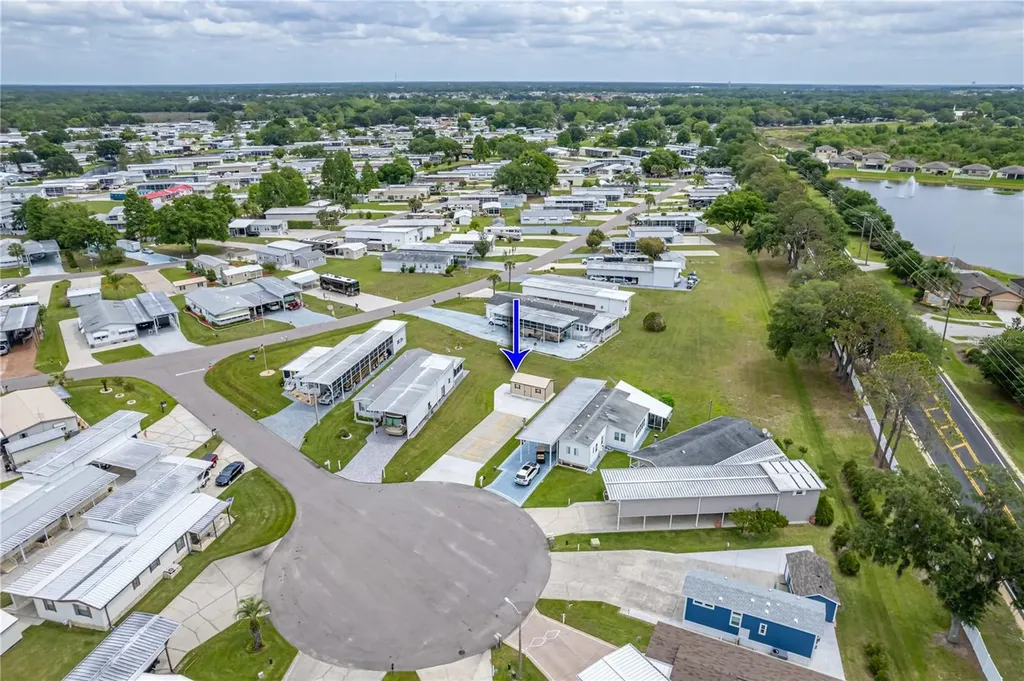 8933 Southshore Court Polk City FL 33868