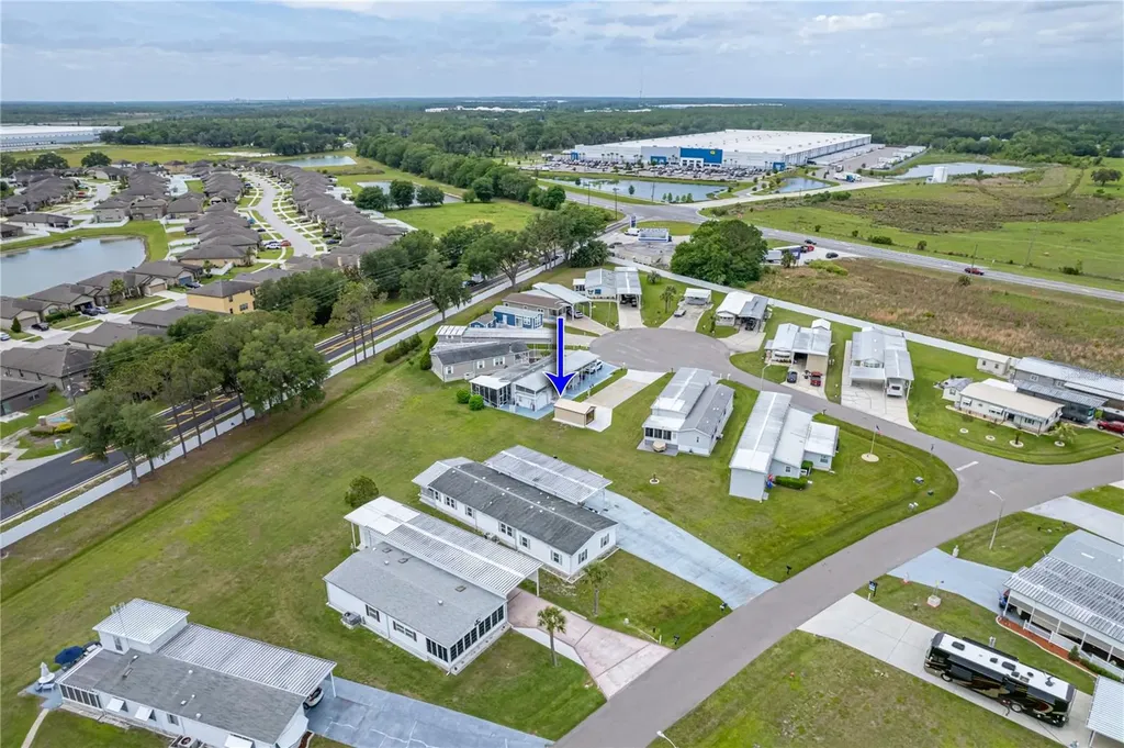 8933 Southshore Court Polk City FL 33868