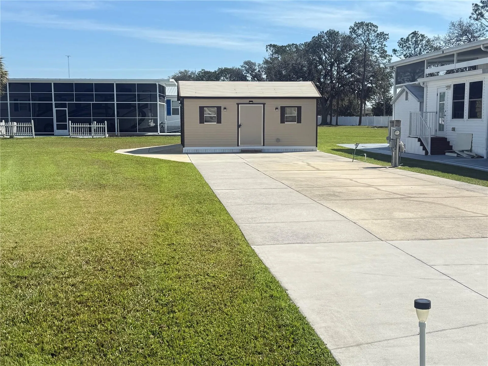 8933 Southshore Court Polk City FL 33868