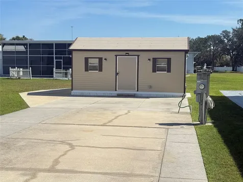 8933 Southshore Court Polk City FL 33868