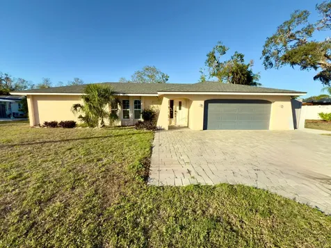 7433 N Leewynn Drive Sarasota FL 34240