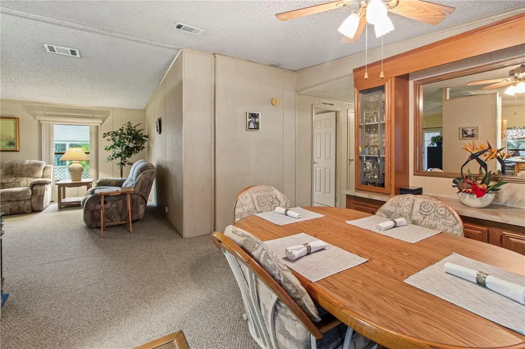 135 Hummingbird Avenue Ellenton FL 34222