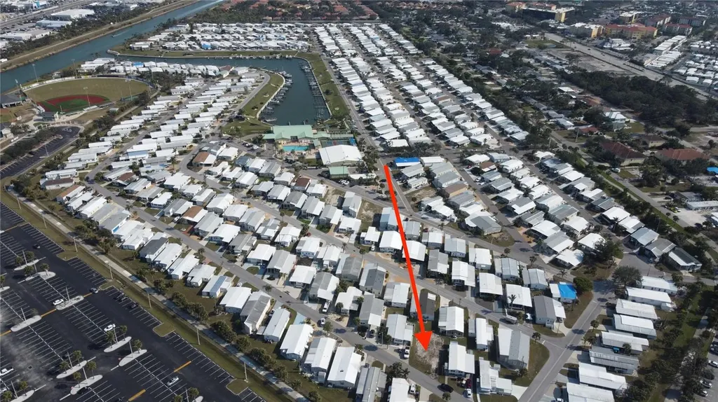 649 N Green Circle Venice FL 34285