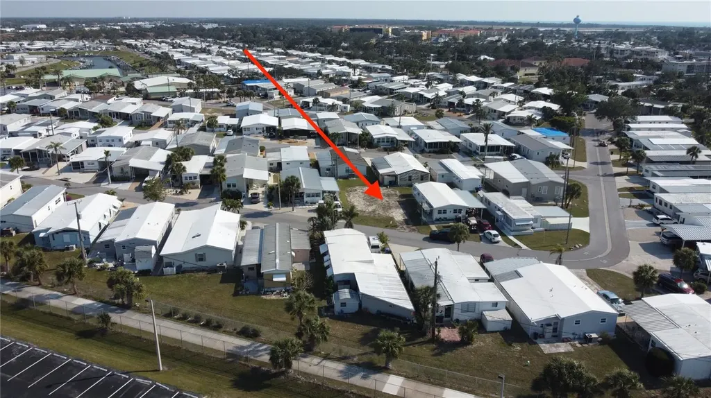 649 N Green Circle Venice FL 34285