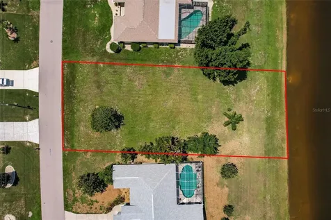 2313 Sofia Lane Punta Gorda FL 33983