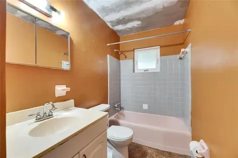 2903 Florida Boulevard Bradenton FL 34207
