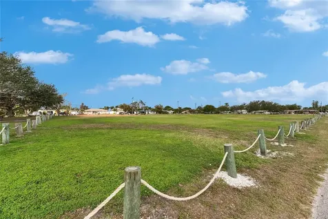 2903 Florida Boulevard Bradenton FL 34207