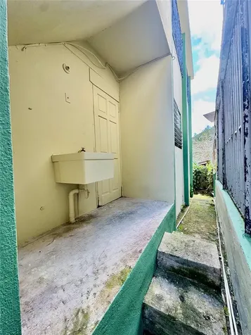 10, Las Flores Street Pueblo Ward Orocovis PR 00720