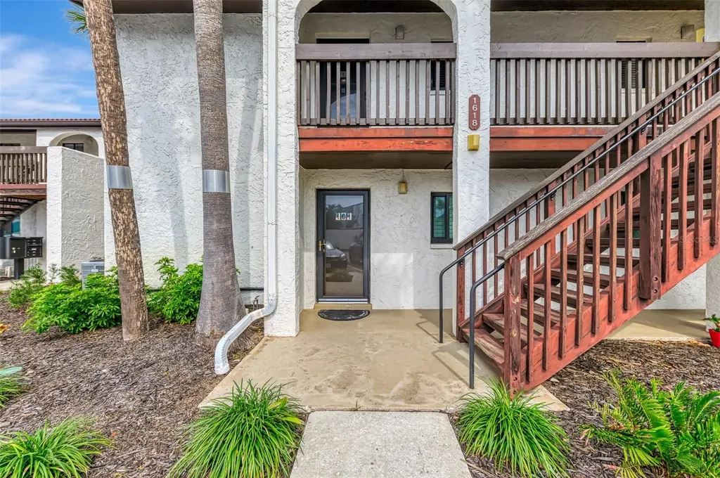 1618 Stickney Point Road Sarasota FL 34231