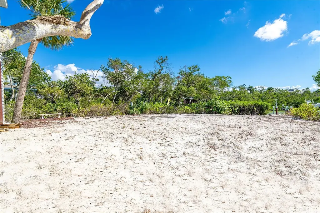 20 Palm Drive Placida FL 33946