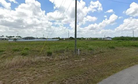 9013 Maywood Circle Labelle FL 33935