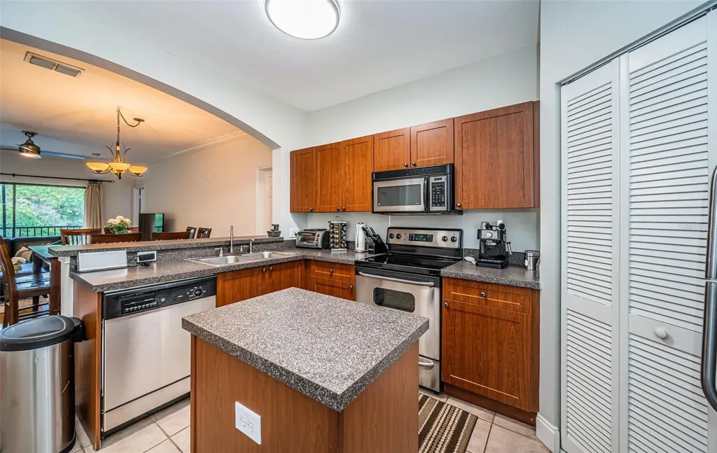 2138 Chianti Place Palm Harbor FL 34683