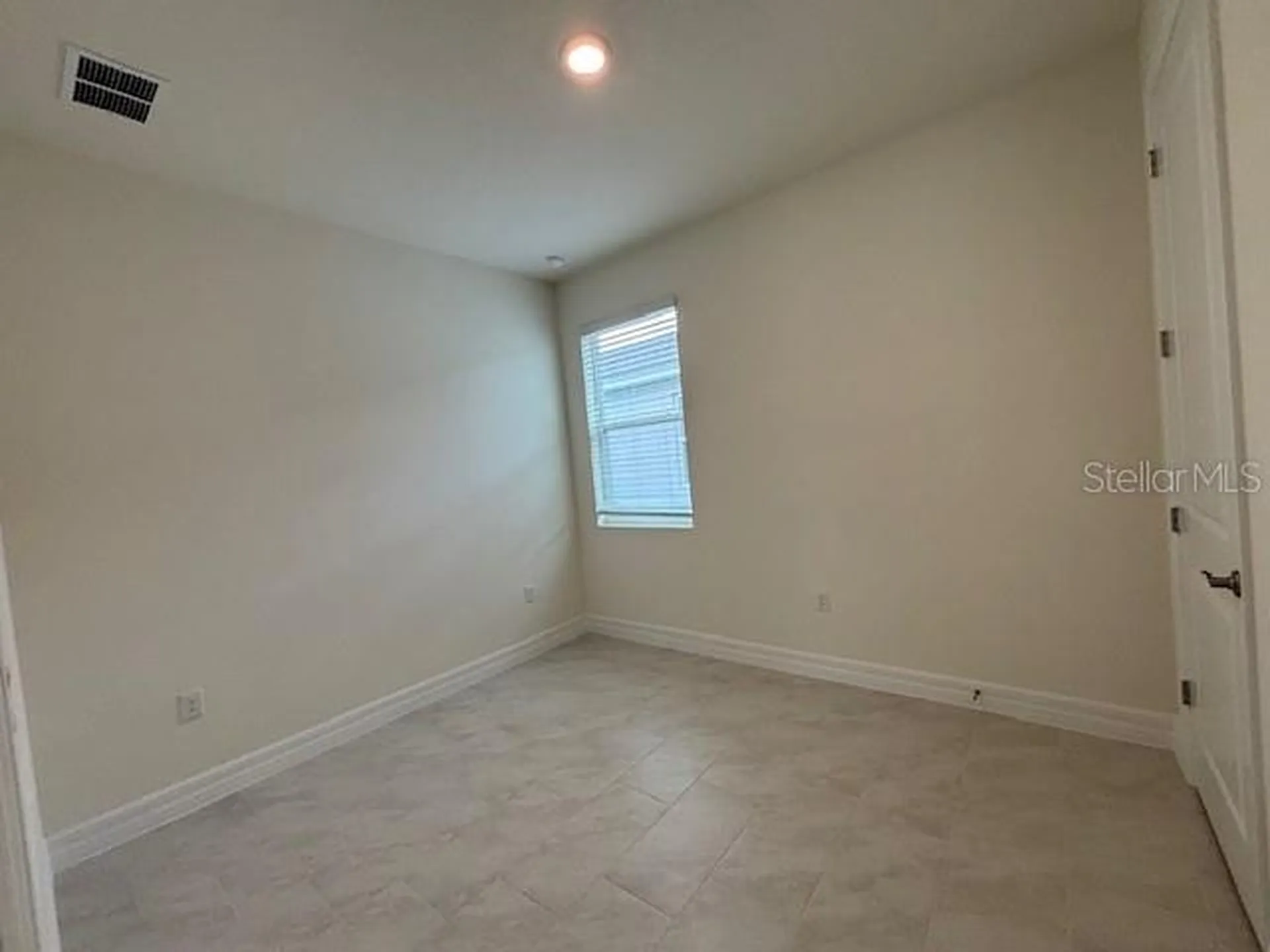 3969 Kennebunk Loop Mount Dora FL 32757