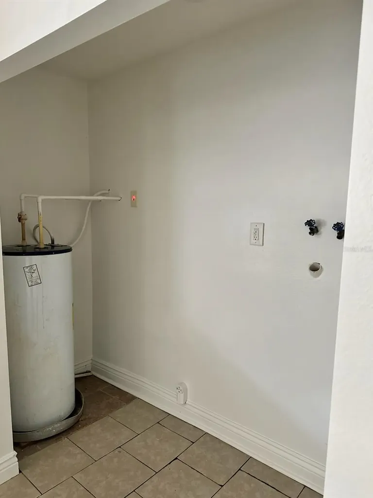 1352 SW 69th Road Bushnell FL 33513