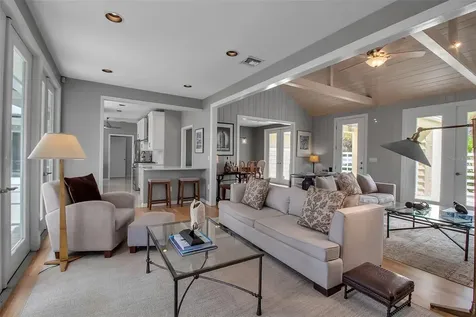 980 S Orange Avenue Sarasota FL 34236