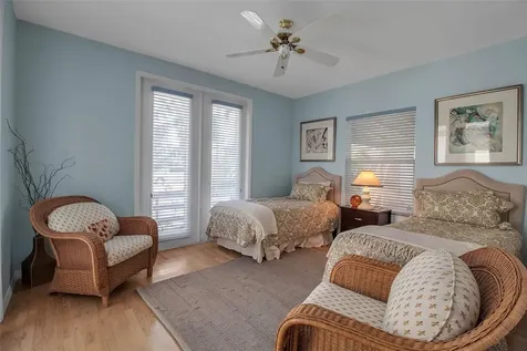 980 S Orange Avenue Sarasota FL 34236