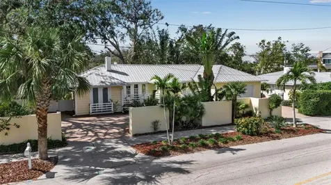980 S Orange Avenue Sarasota FL 34236