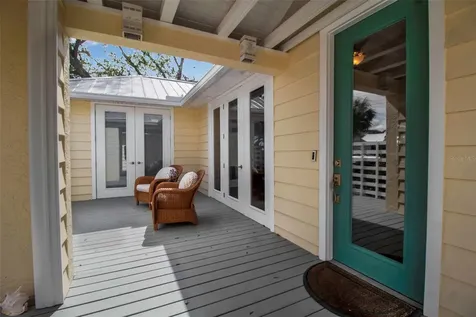 980 S Orange Avenue Sarasota FL 34236