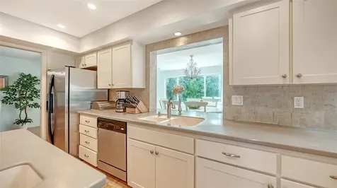 614 Tropical Circle Sarasota FL 34242