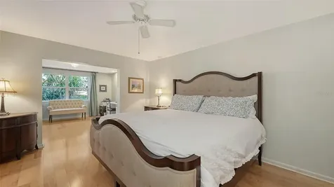 614 Tropical Circle Sarasota FL 34242