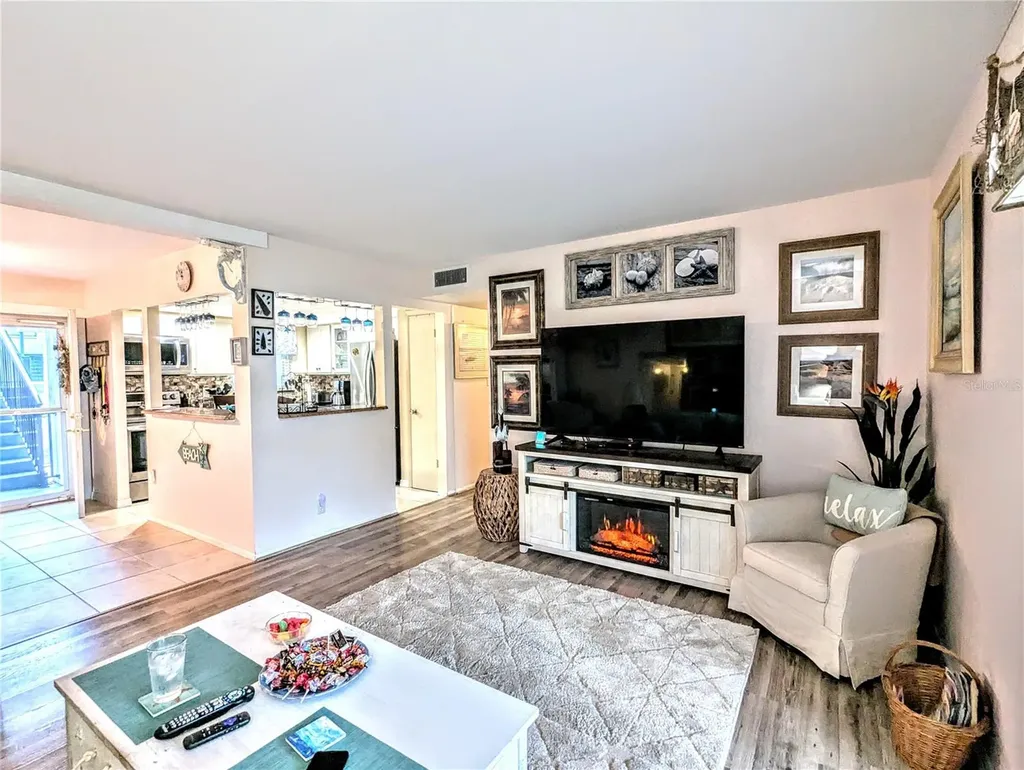 2057 Sunset Drive Bradenton FL 34207
