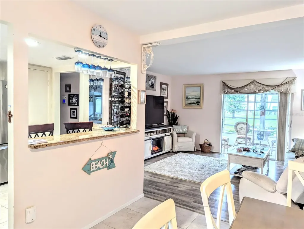 2057 Sunset Drive Bradenton FL 34207