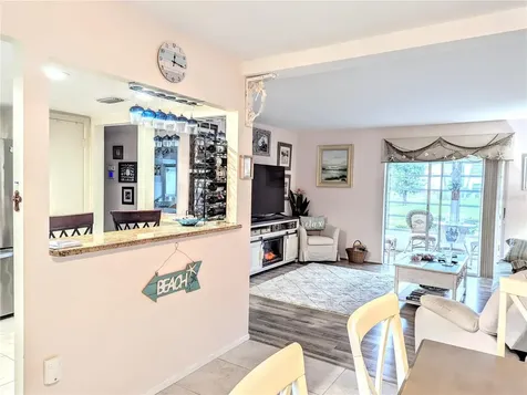 2057 Sunset Drive Bradenton FL 34207