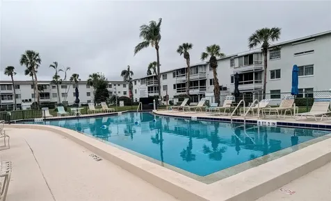2057 Sunset Drive Bradenton FL 34207