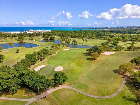6000 Rio Mar Blvd Vistas Del Cacique Rio Grande PR 00745