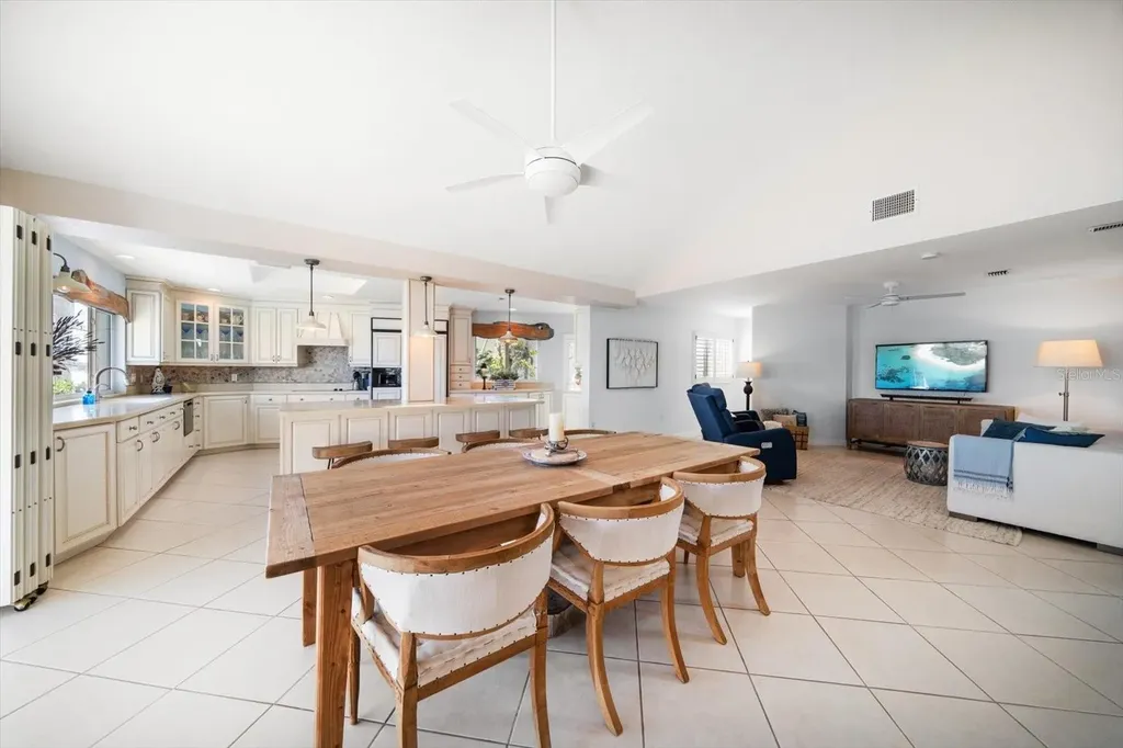 447 22nd Street Belleair Beach FL 33786