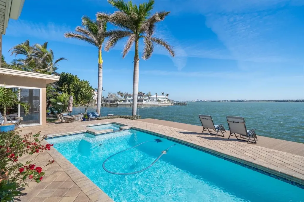 447 22nd Street Belleair Beach FL 33786