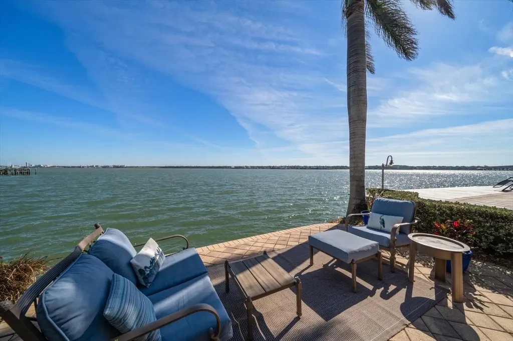 447 22nd Street Belleair Beach FL 33786