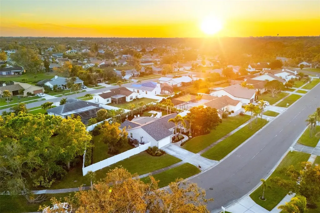 3744 Kingston Boulevard Sarasota FL 34238