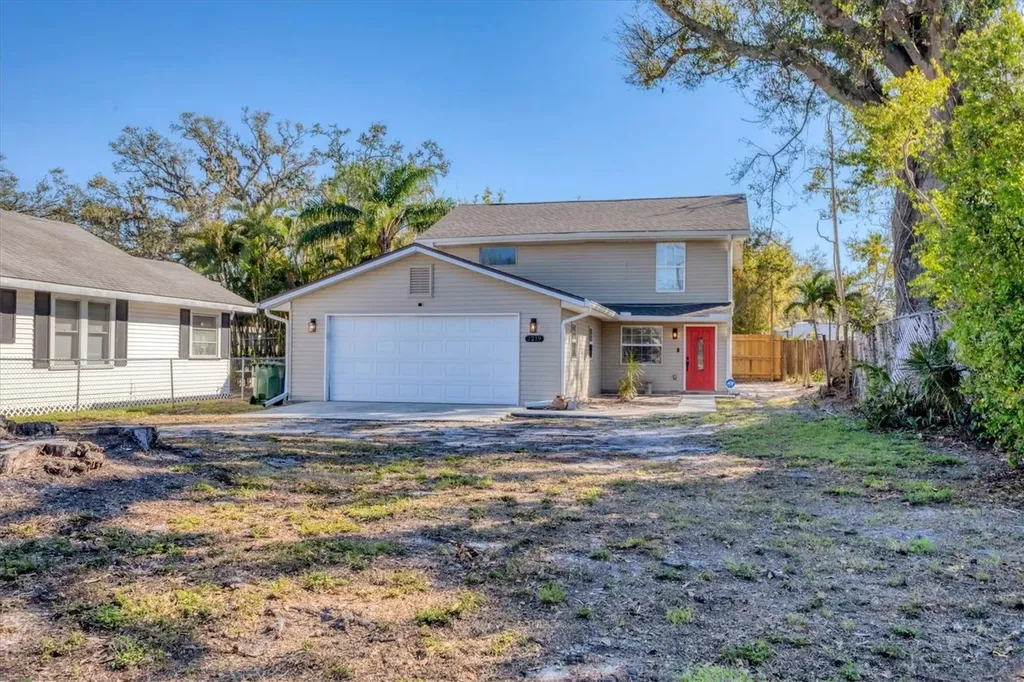 2219 12th Avenue W Bradenton FL 34205