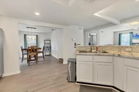 2219 12th Avenue W Bradenton FL 34205