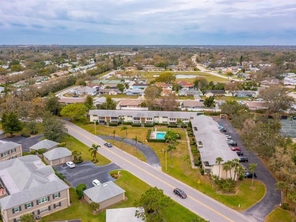 8303 Bardmoor Boulevard Seminole FL 33777