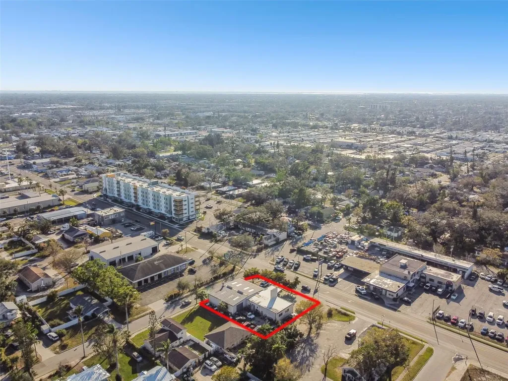 2011 9th Street W Bradenton FL 34205