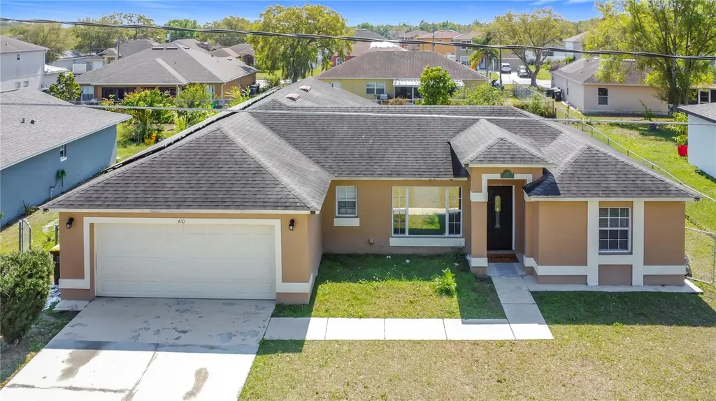 410 Lark Court Kissimmee FL 34759