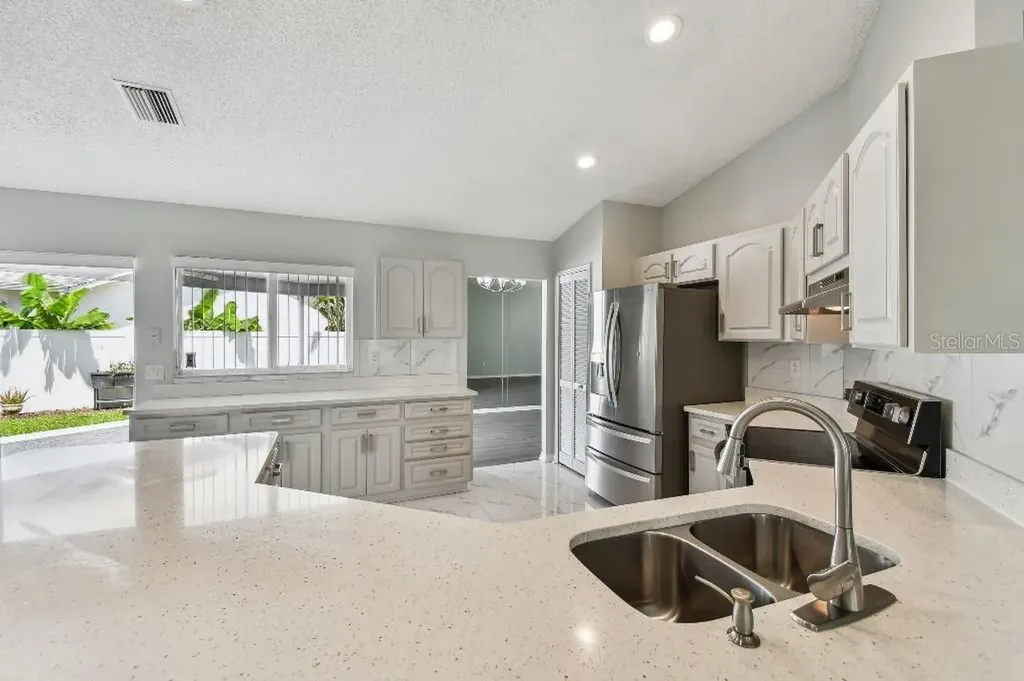 915 Brittany Park Boulevard Tarpon Springs FL 34689
