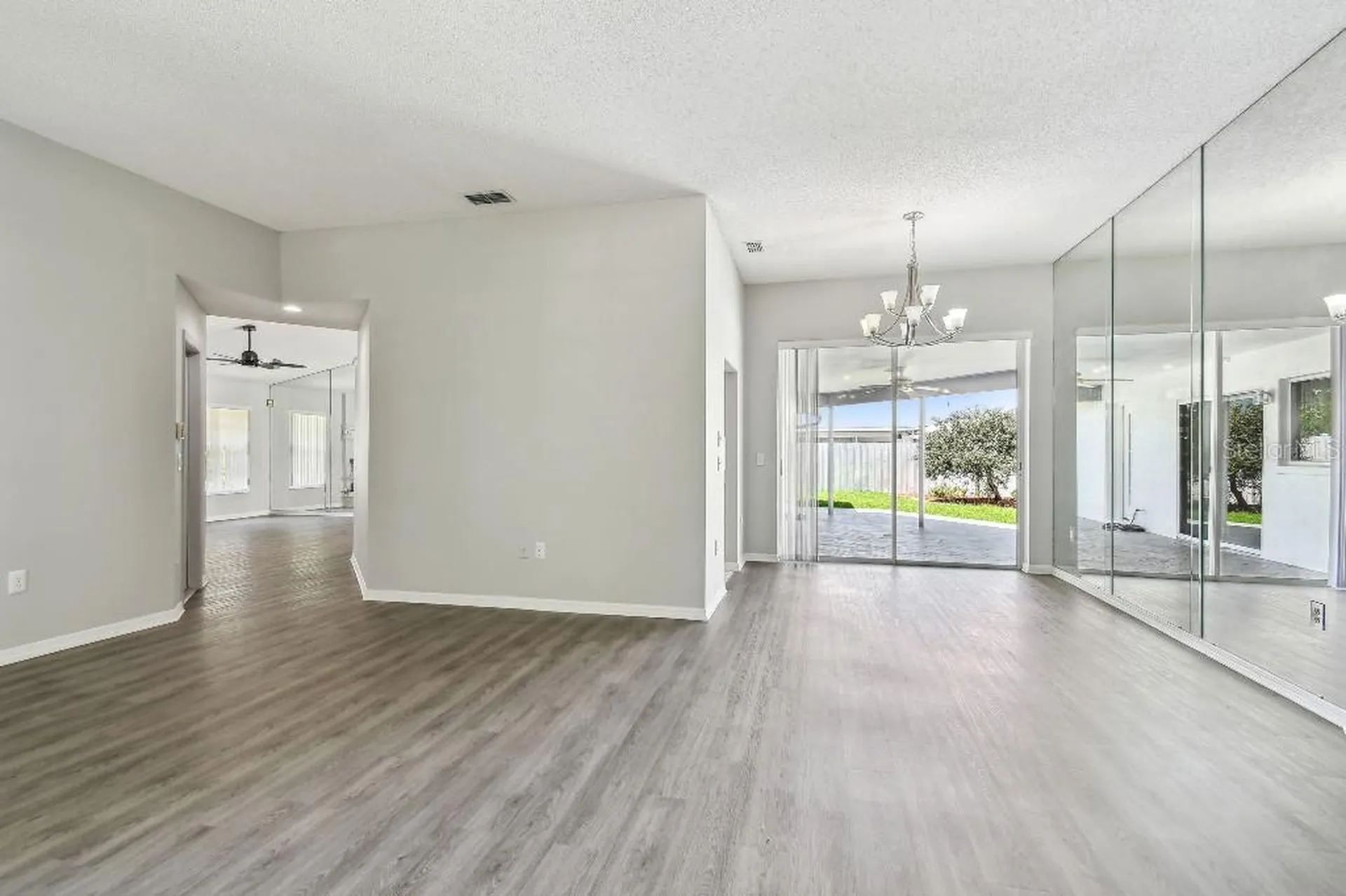 915 Brittany Park Boulevard Tarpon Springs FL 34689