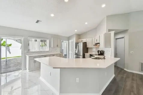 915 Brittany Park Boulevard Tarpon Springs FL 34689