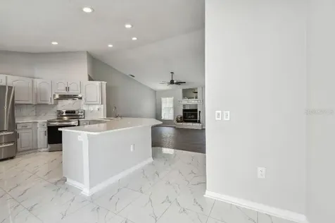 915 Brittany Park Boulevard Tarpon Springs FL 34689
