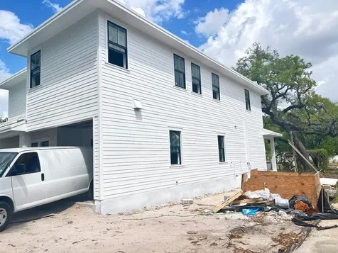 2402 N Glenwood Drive Tampa FL 33602