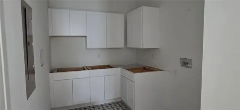 2402 N Glenwood Drive Tampa FL 33602